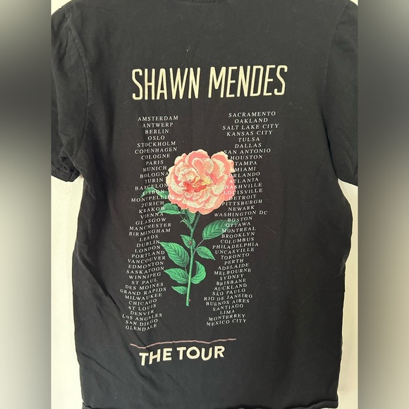 Shawn Mendes “The Tour” Band Tshirt - Picture 7 of 7